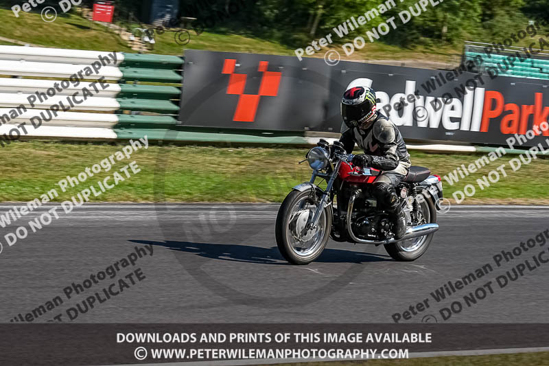 cadwell park;cadwell park photographs;cadwell trackday photographs;enduro digital images;event digital images;eventdigitalimages;peter wileman photography;racing digital images;trackday digital images;trackday photos